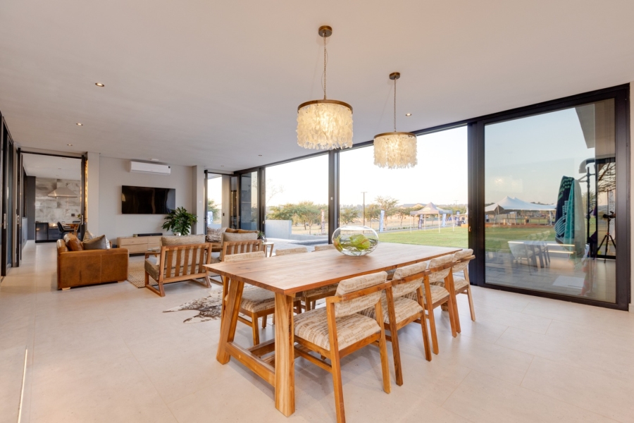 5 Bedroom Property for Sale in Helderfontein Estate Gauteng