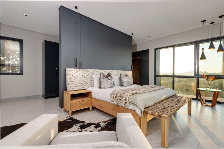 5 Bedroom Property for Sale in Helderfontein Estate Gauteng