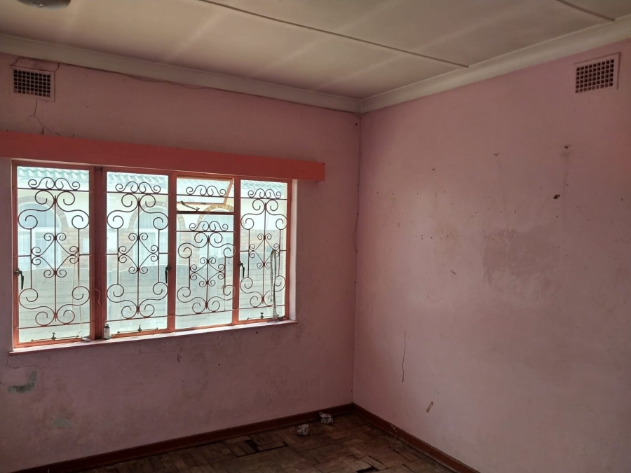 4 Bedroom Property for Sale in Pretoria Gardens Gauteng