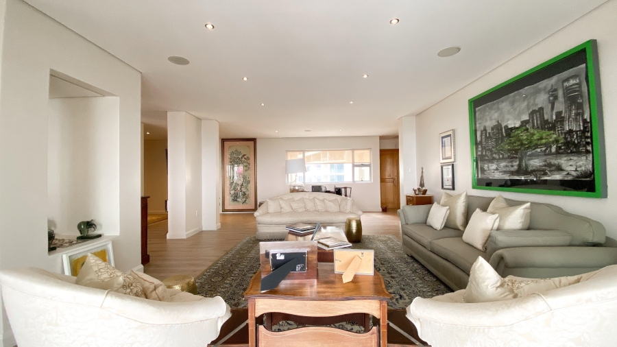 To Let 4 Bedroom Property for Rent in Morningside Gauteng