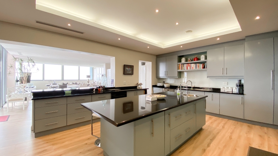 To Let 4 Bedroom Property for Rent in Morningside Gauteng