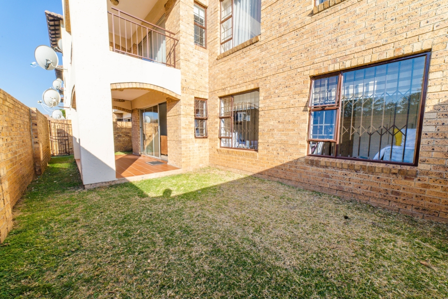 3 Bedroom Property for Sale in Erand Gardens Gauteng