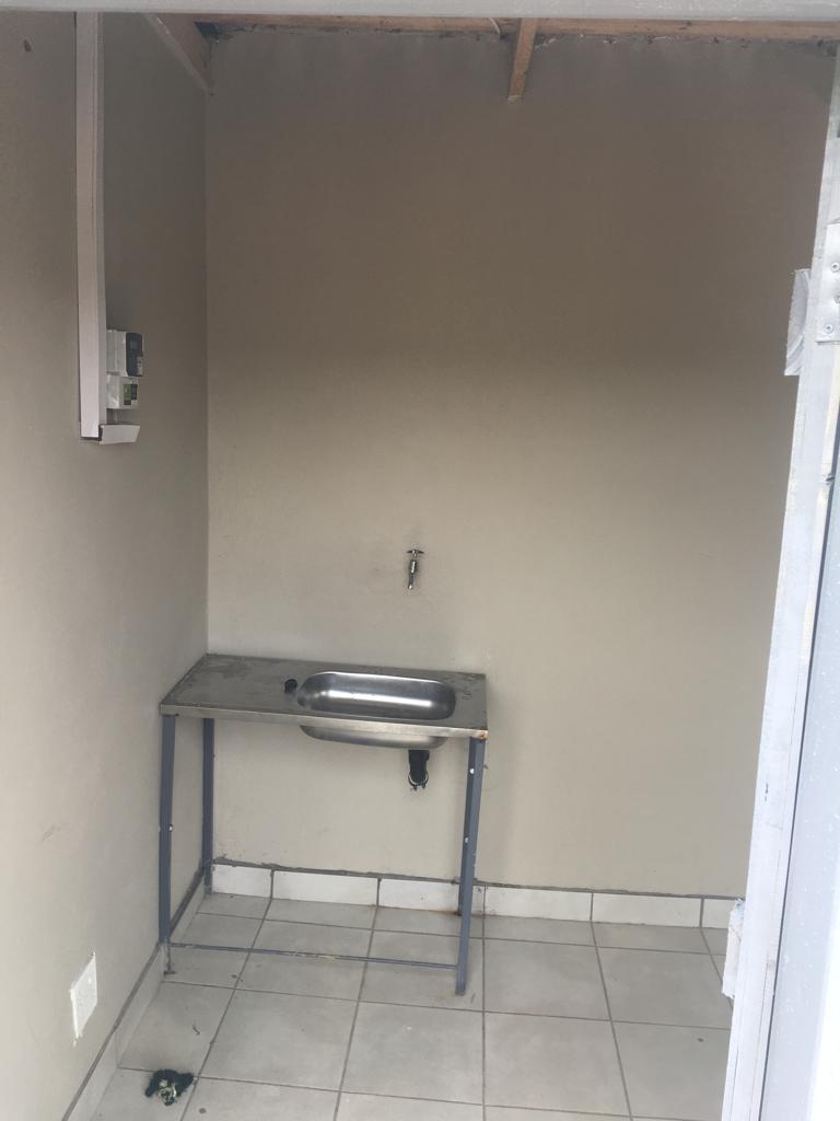 To Let 1 Bedroom Property for Rent in Austinview Gauteng