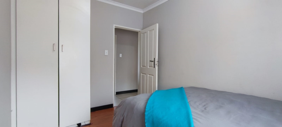 3 Bedroom Property for Sale in Rooihuiskraal North Gauteng