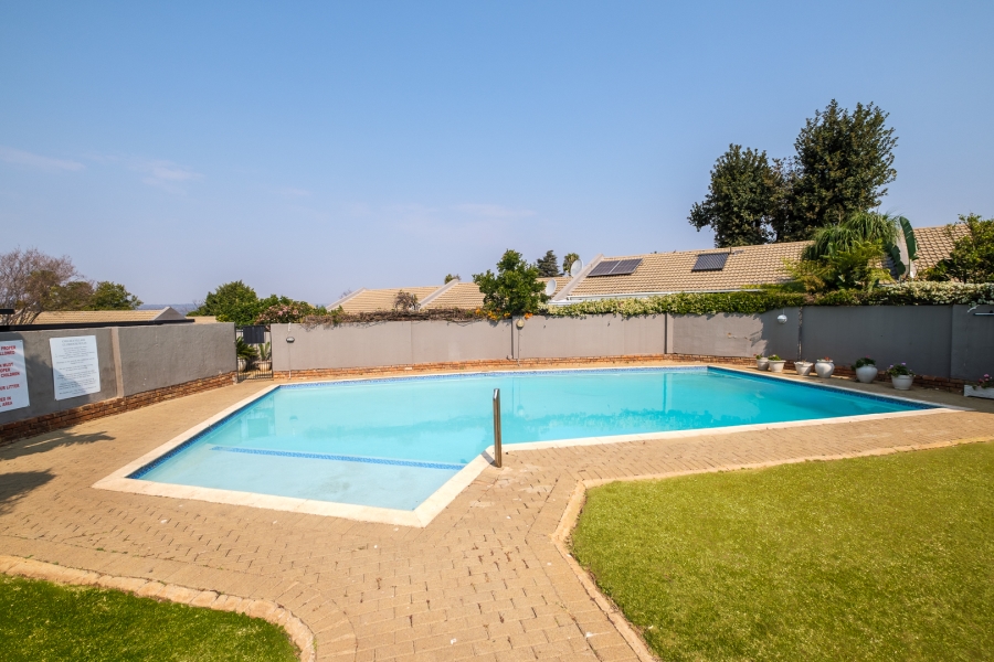 1 Bedroom Property for Sale in Northwold Gauteng