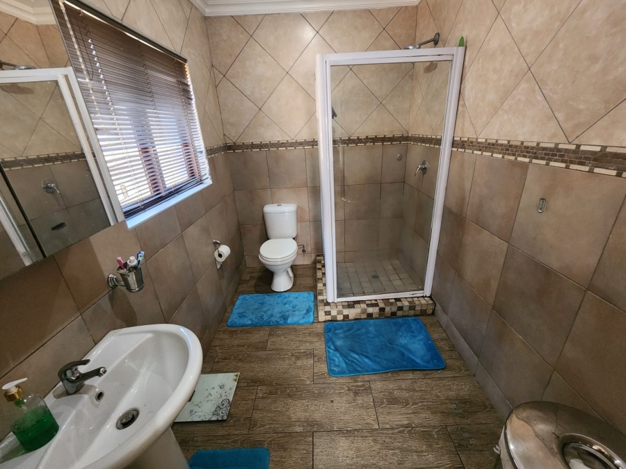 3 Bedroom Property for Sale in Hughes Gauteng