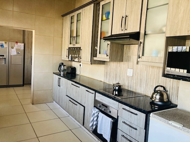 4 Bedroom Property for Sale in Dersley Gauteng