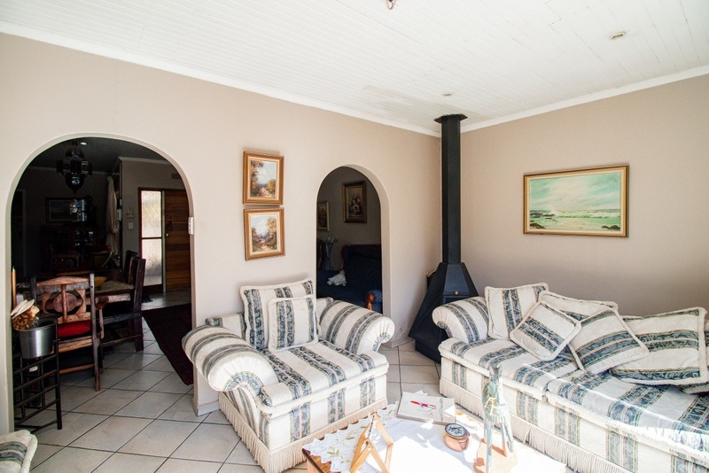 3 Bedroom Property for Sale in Glen Marais Gauteng