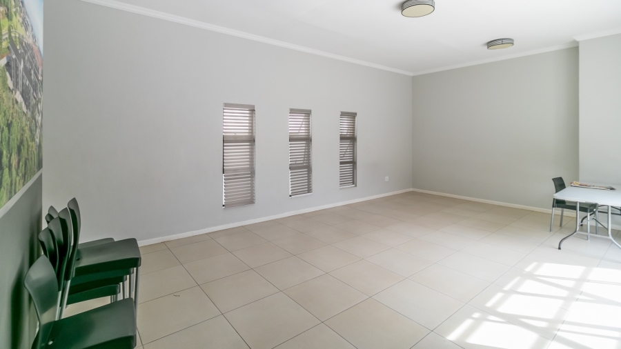 1 Bedroom Property for Sale in Halfway Gardens Gauteng