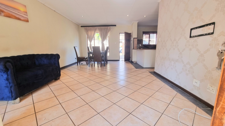 3 Bedroom Property for Sale in Crescent Wood Country Estate Gauteng