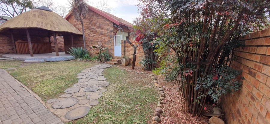 3 Bedroom Property for Sale in Highveld Gauteng