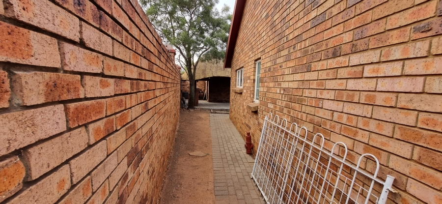 3 Bedroom Property for Sale in Highveld Gauteng