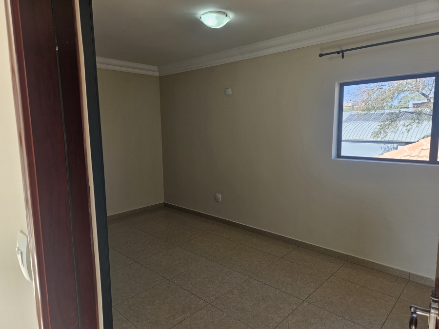 To Let 5 Bedroom Property for Rent in Sable Hills Gauteng