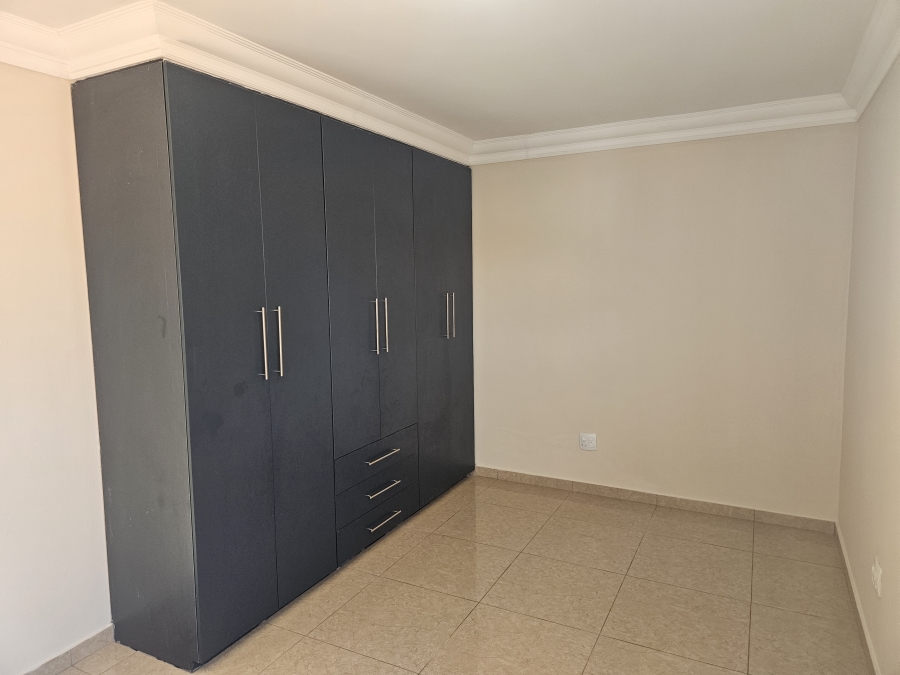 To Let 5 Bedroom Property for Rent in Sable Hills Gauteng