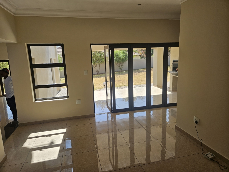 To Let 5 Bedroom Property for Rent in Sable Hills Gauteng