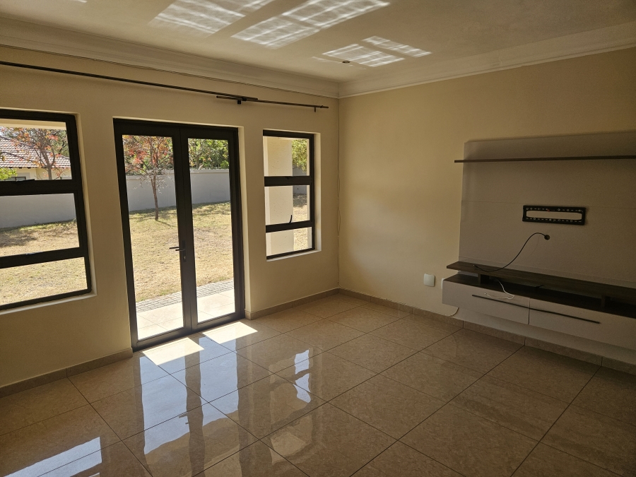 To Let 5 Bedroom Property for Rent in Sable Hills Gauteng