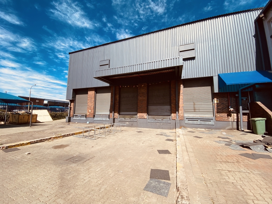 To Let commercial Property for Rent in Spartan Gauteng