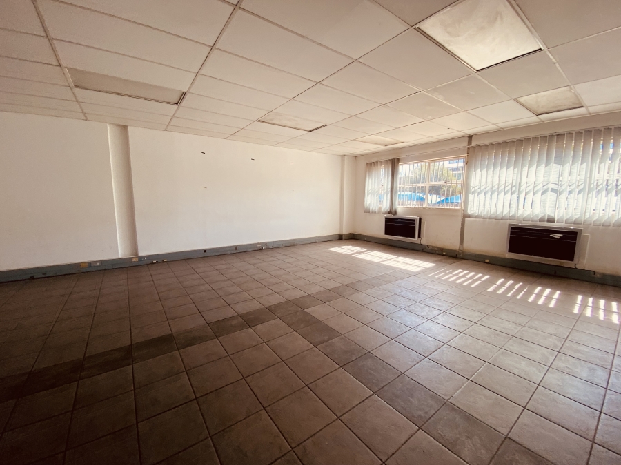 To Let commercial Property for Rent in Spartan Gauteng