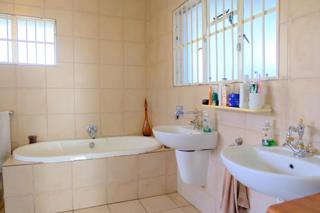 3 Bedroom Property for Sale in Isandovale Gauteng