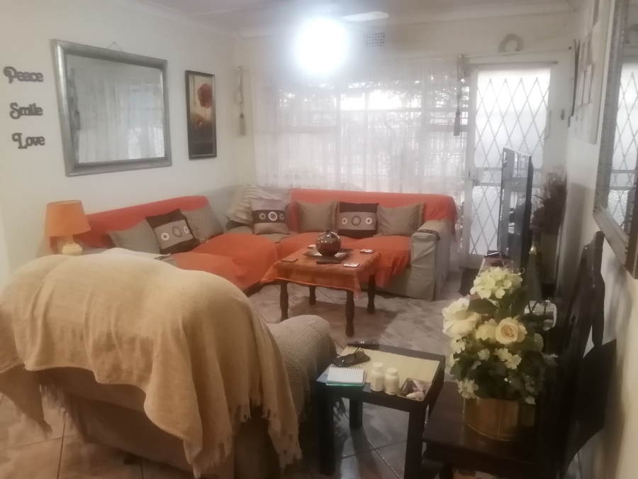 2 Bedroom Property for Sale in Carletonville Central Gauteng