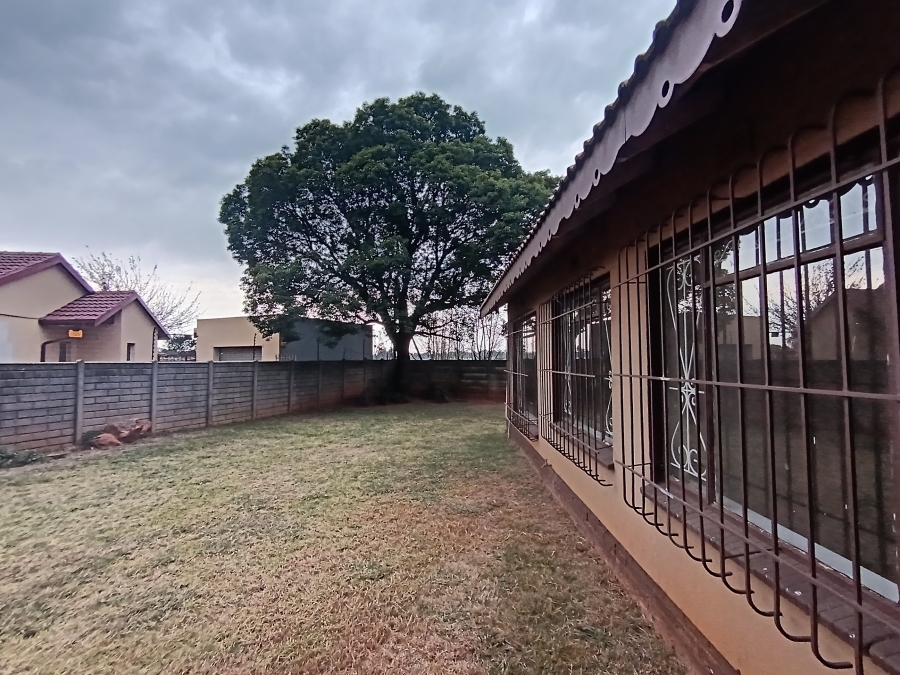 3 Bedroom Property for Sale in Krugersrus Gauteng