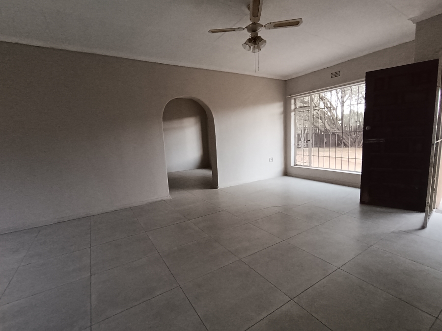 3 Bedroom Property for Sale in Krugersrus Gauteng