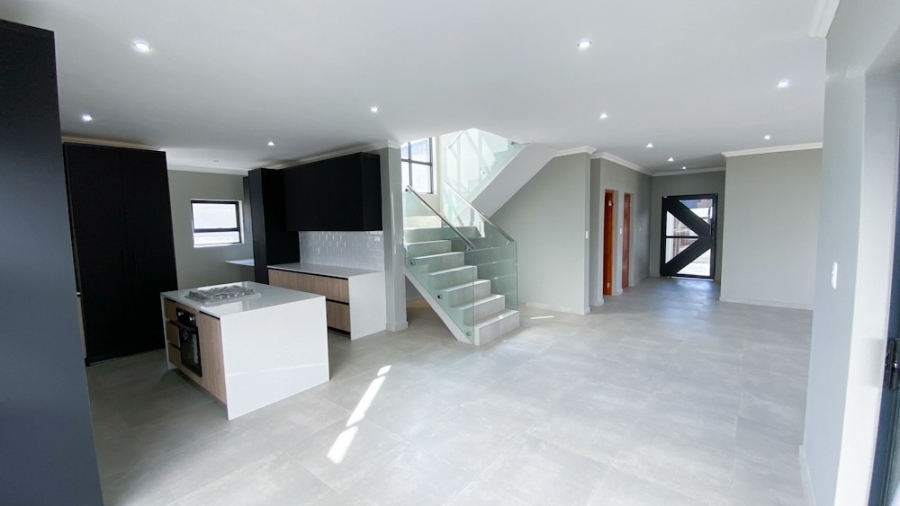 4 Bedroom Property for Sale in Roodepark Eco Estate Gauteng