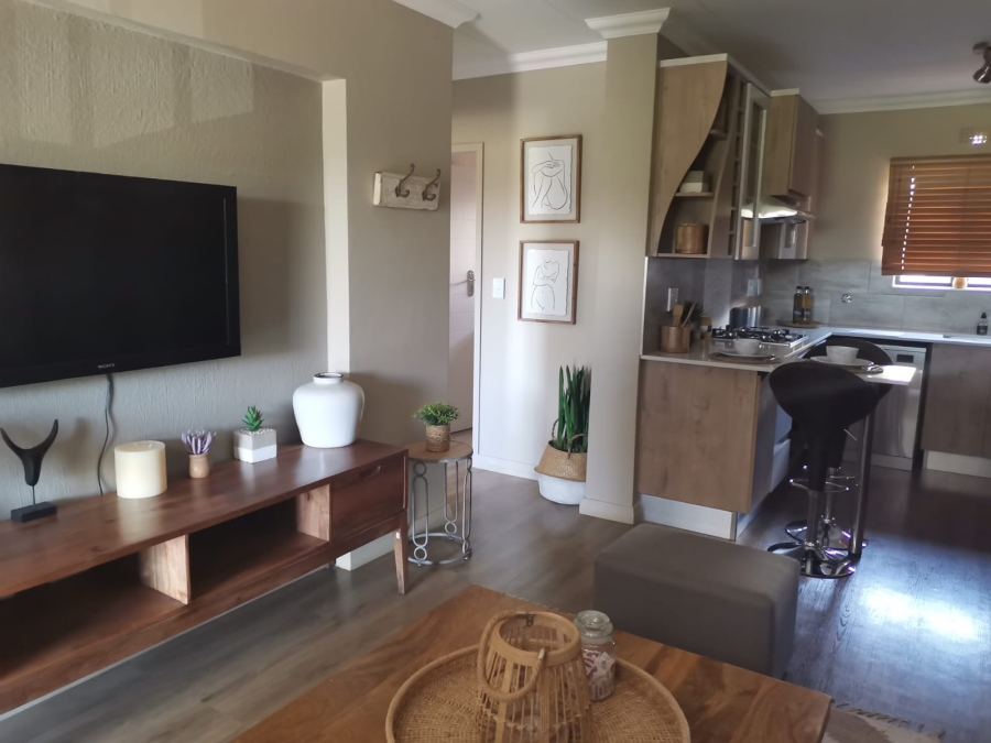 2 Bedroom Property for Sale in Roodepark Eco Estate Gauteng