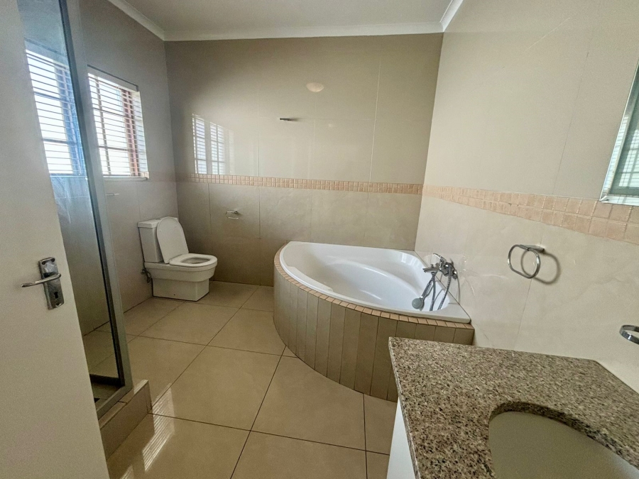 To Let 4 Bedroom Property for Rent in Kyalami Gauteng