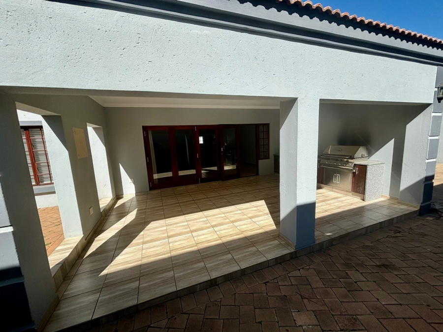 To Let 4 Bedroom Property for Rent in Kyalami Gauteng