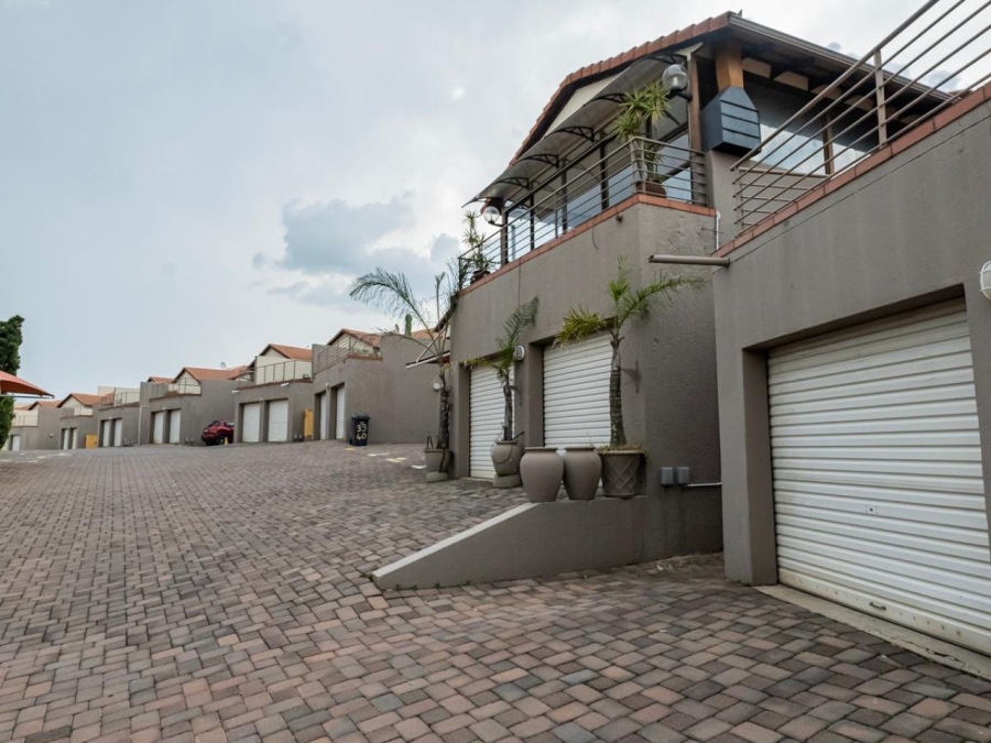 To Let 3 Bedroom Property for Rent in Linksfield Ridge Gauteng