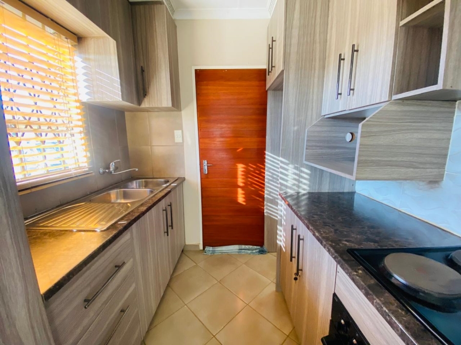 3 Bedroom Property for Sale in Savanna City Gauteng