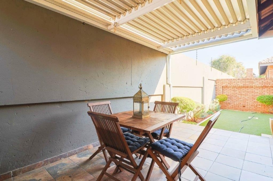 3 Bedroom Property for Sale in New Redruth Gauteng