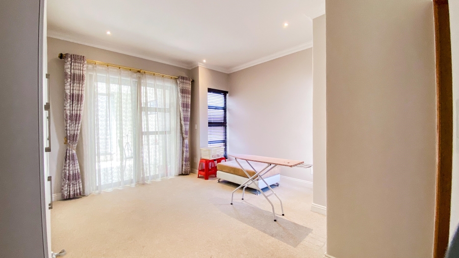 3 Bedroom Property for Sale in Morningside Gauteng