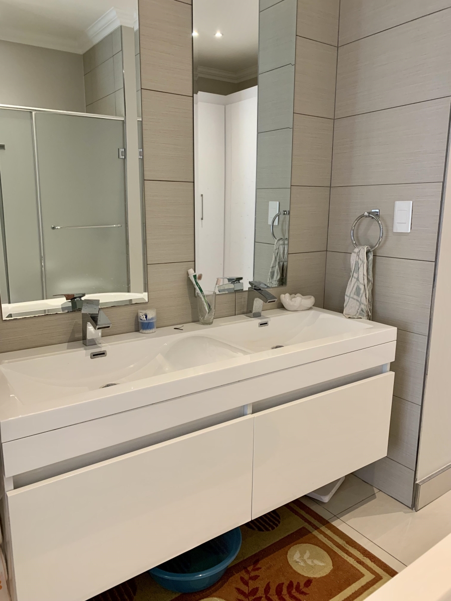 3 Bedroom Property for Sale in Morningside Gauteng