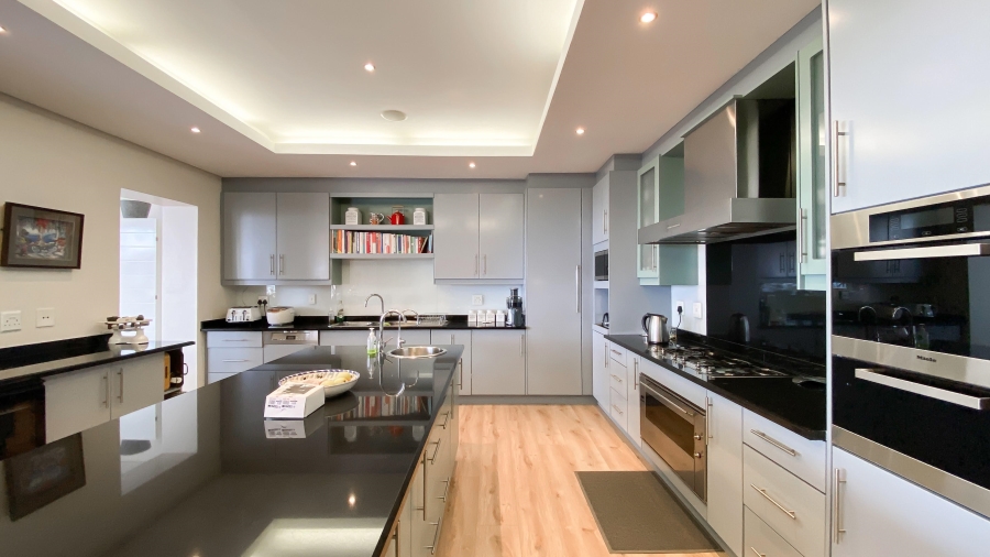 4 Bedroom Property for Sale in Morningside Gauteng