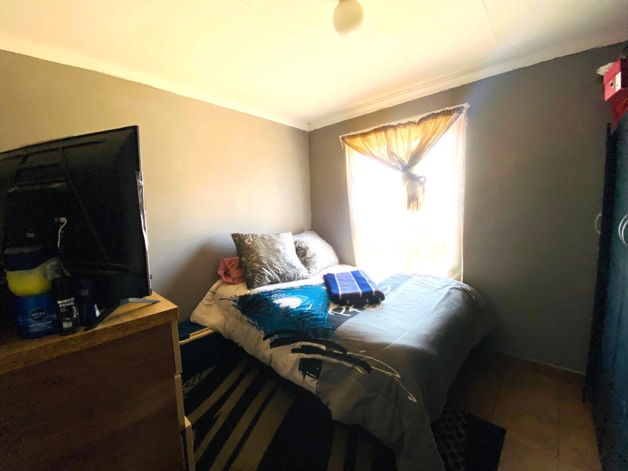 2 Bedroom Property for Sale in Savanna City Gauteng