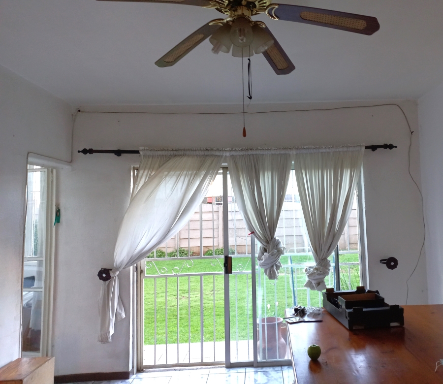 2 Bedroom Property for Sale in Cason Gauteng