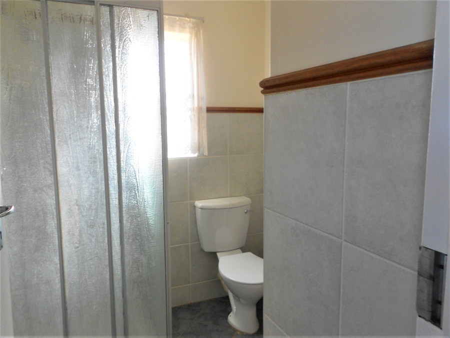 To Let 2 Bedroom Property for Rent in Die Hoewes Gauteng