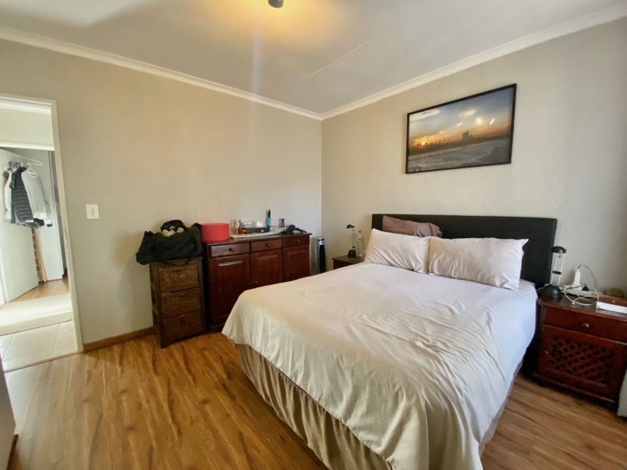 2 Bedroom Property for Sale in Amberfield Gauteng