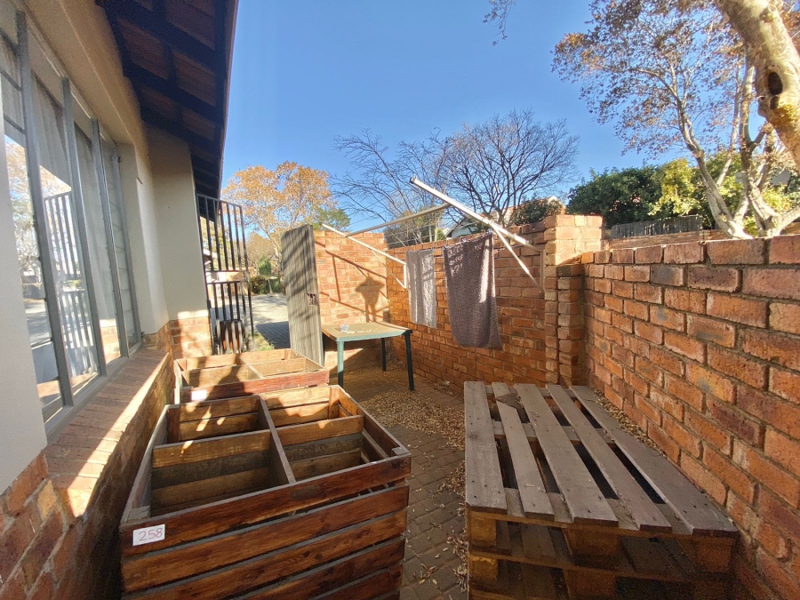 2 Bedroom Property for Sale in Amberfield Gauteng