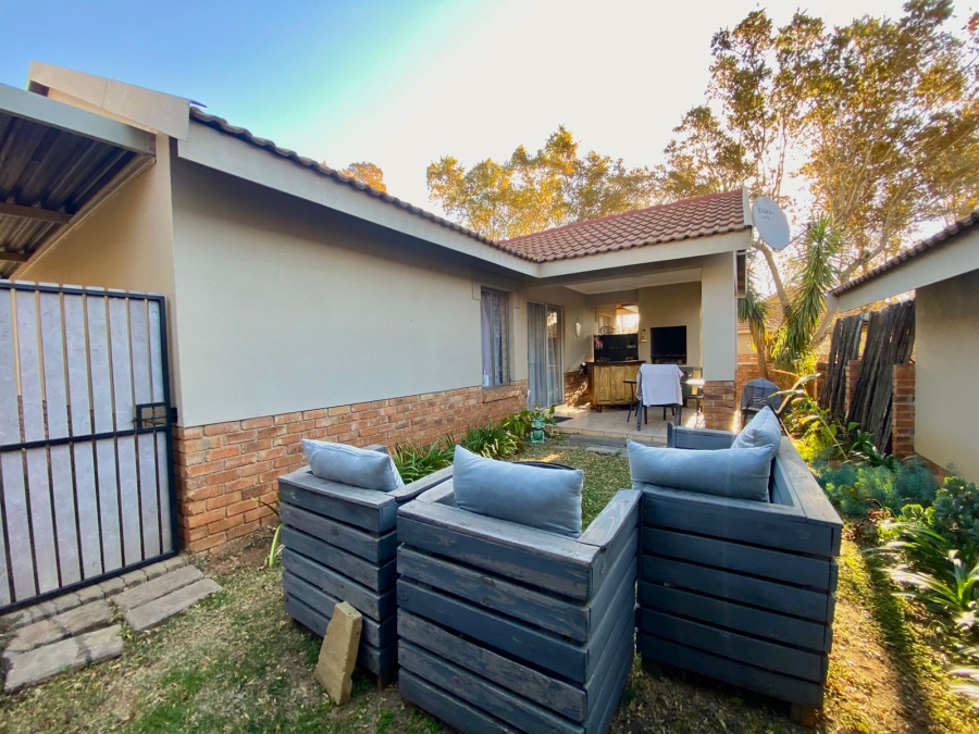 2 Bedroom Property for Sale in Amberfield Gauteng