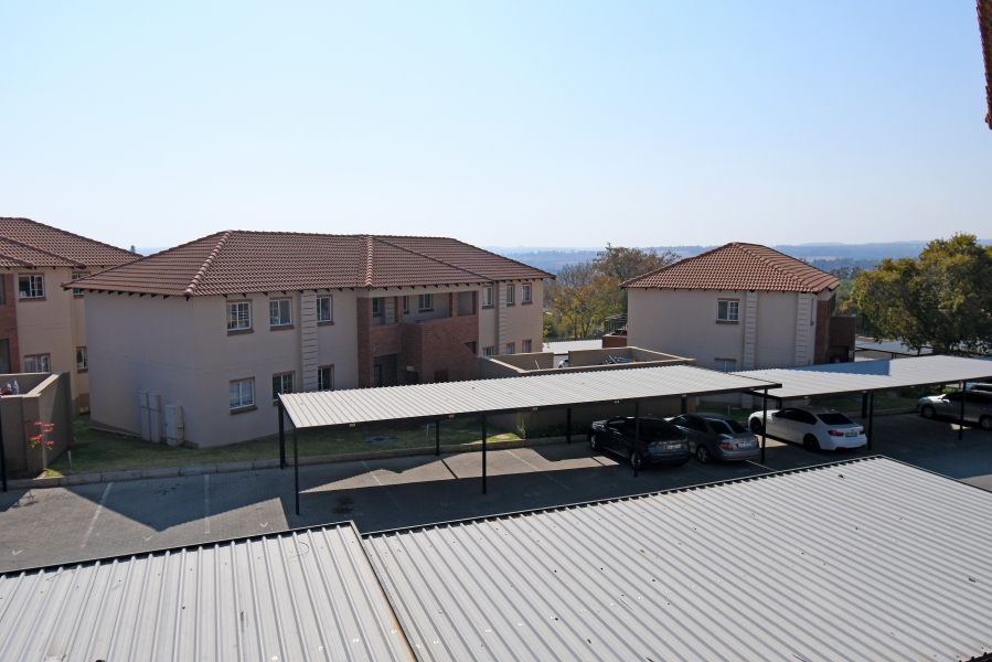 2 Bedroom Property for Sale in Buccleuch Gauteng