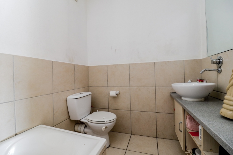 2 Bedroom Property for Sale in Bruma Gauteng