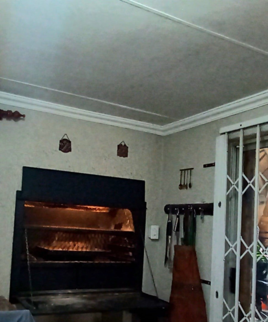 3 Bedroom Property for Sale in Brenthurst Gauteng