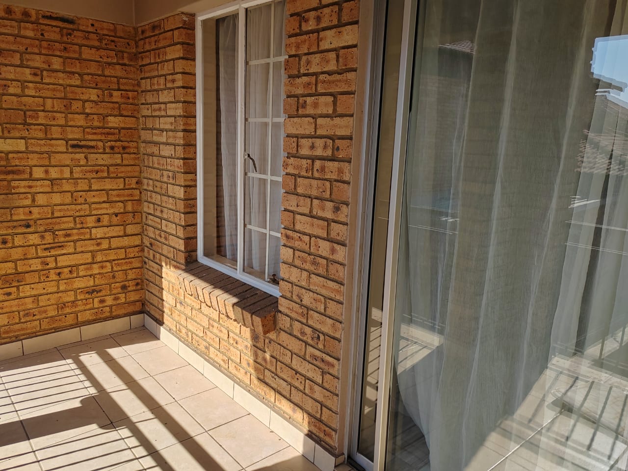 2 Bedroom Property for Sale in Sonneveld Gauteng