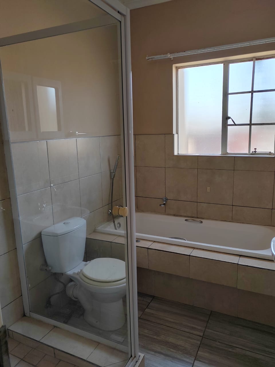 2 Bedroom Property for Sale in Sonneveld Gauteng