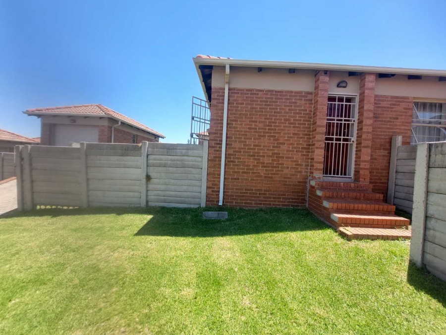 3 Bedroom Property for Sale in Thatch Hill Estate Gauteng