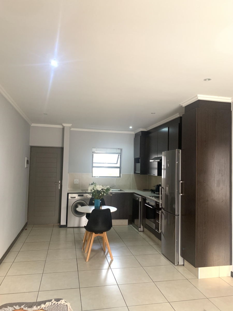 2 Bedroom Property for Sale in Barbeque Downs Gauteng