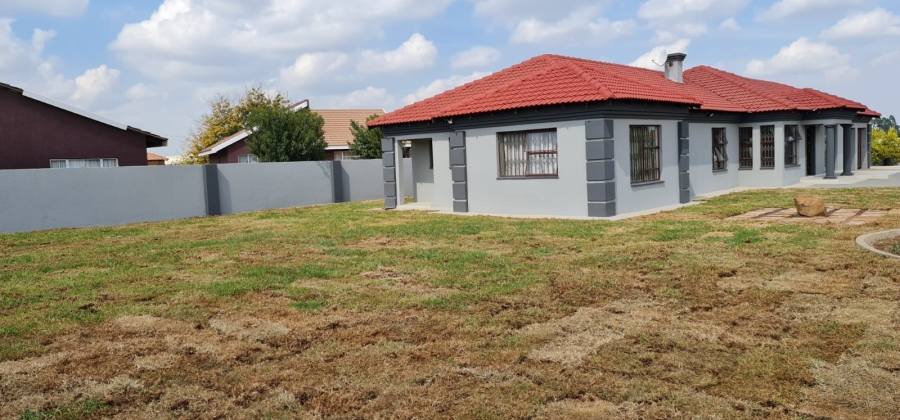 3 Bedroom Property for Sale in Noldick Gauteng